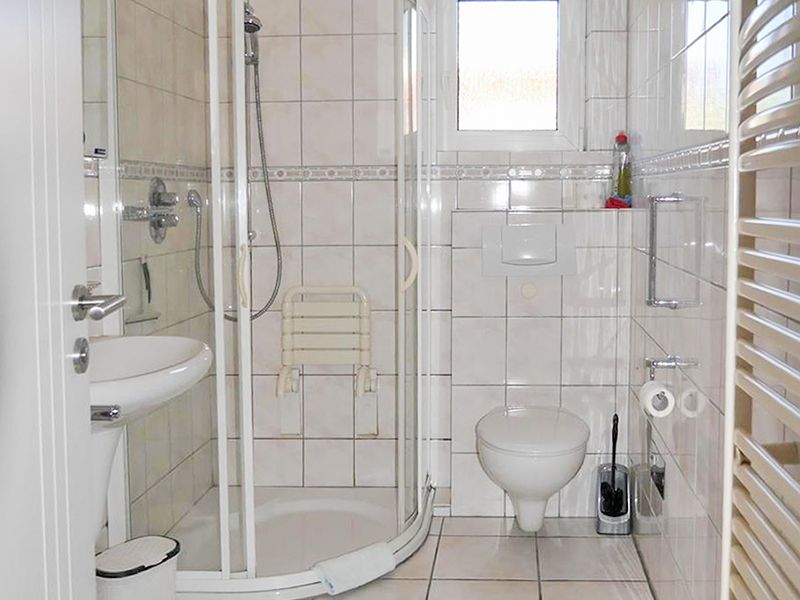 Ferienwohnung Birgit - Badezimmer