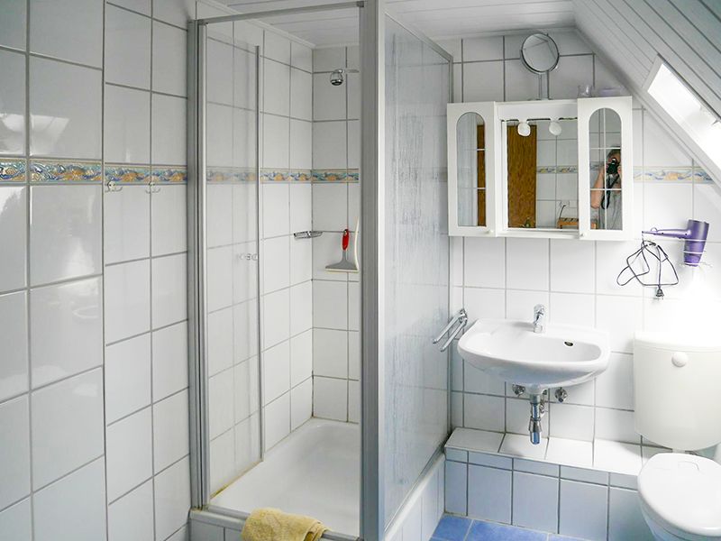 Ferienwohnung Wanderfalke - großes Badezimmer
